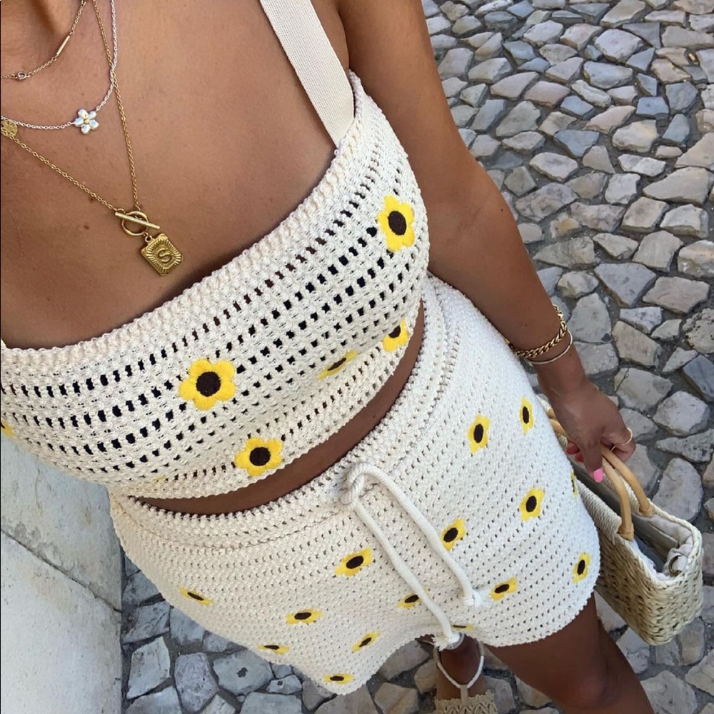 New Zara Top Knit Sunflower - Picture 4 of 16